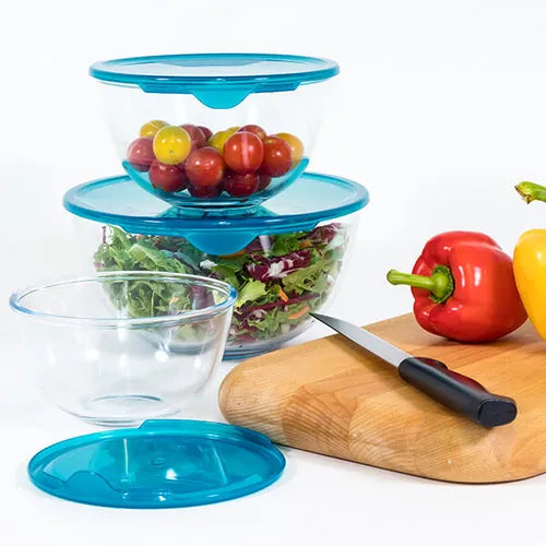Pyrex 3 Piece Prep & Store Bowl Set with Lids