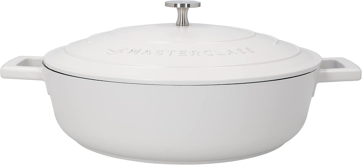 MasterClass Shallow Casserole Dish with Lid, Hob to Oven to Table Casserole Pan, Ultra Lightweight, Optimum Heat Conduction, 4L, Cream