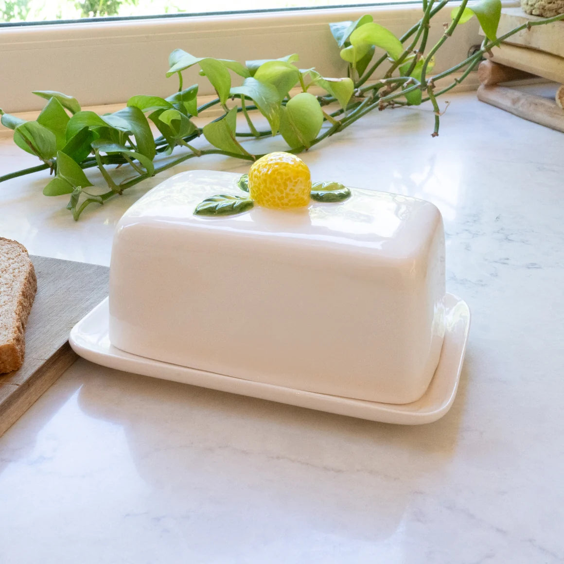 Lemon Ceramic Butter Dish with Lid - Charming Sicilian Design, Perfect Size for 250g Butter