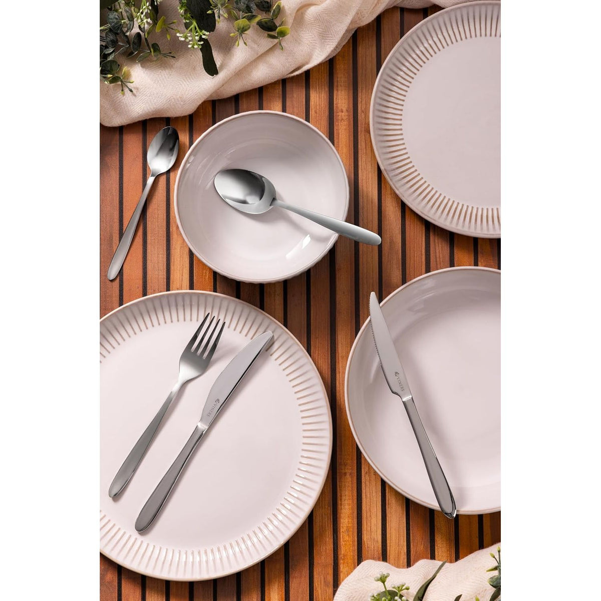 Mason Cash Reactive Ridge White 12 Piece Dinner Set
