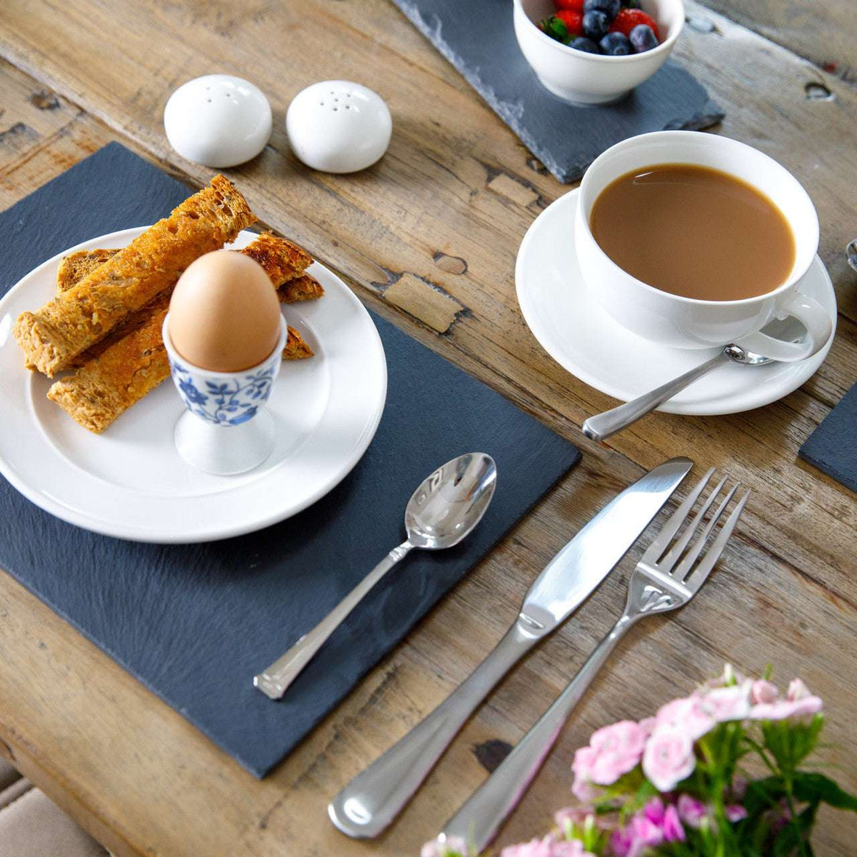Mikasa Satin Cutlery Set - 16 Piece Stainless Steel - Home Deco London