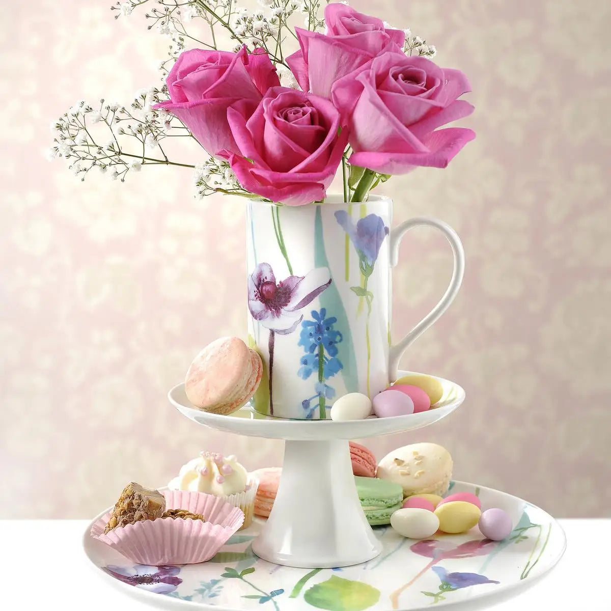 Charming Portmeirion porcelain water jug from the Water Garden collection, ideal for entertaining and dining occasions.