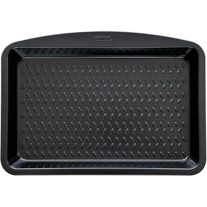 Pyrex Glide Metal Roaster 38x24cm, perfect for effortless cooking with its non-stick metal roaster surface.