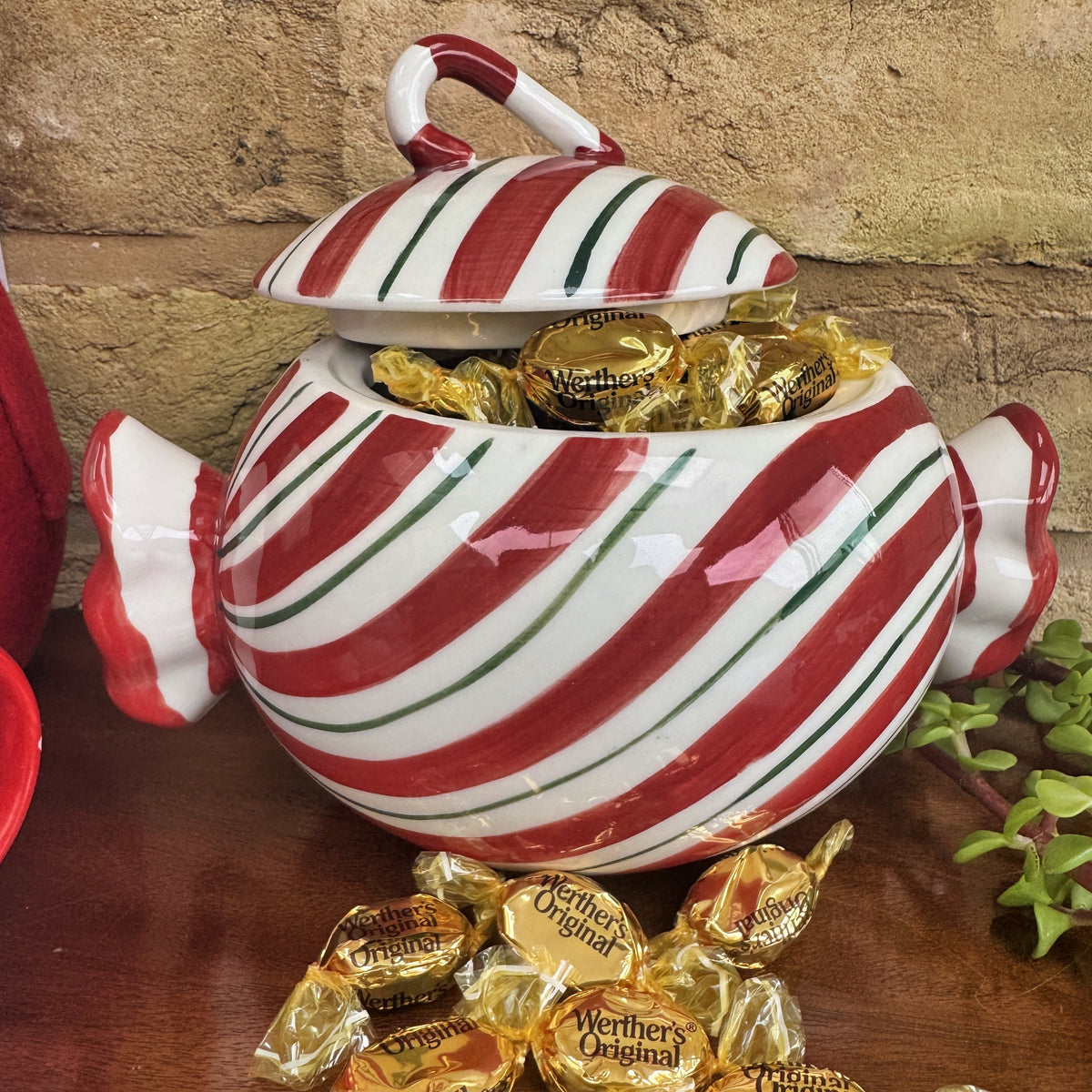 Christmas Ceramic Candy Food Storage Jar Red/White 20cm