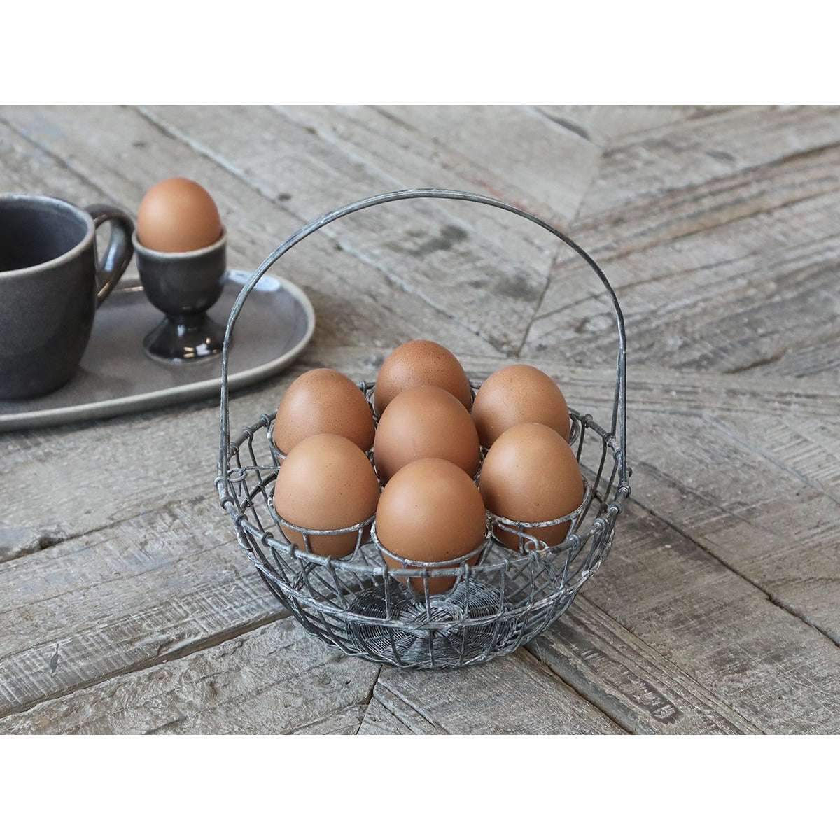 Chic Antique Metal Egg Basket for 7 Eggs - Antique Zinc Wire Design, H22/D18 cm - Home Deco London