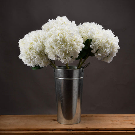 Arrangements & Bouquets