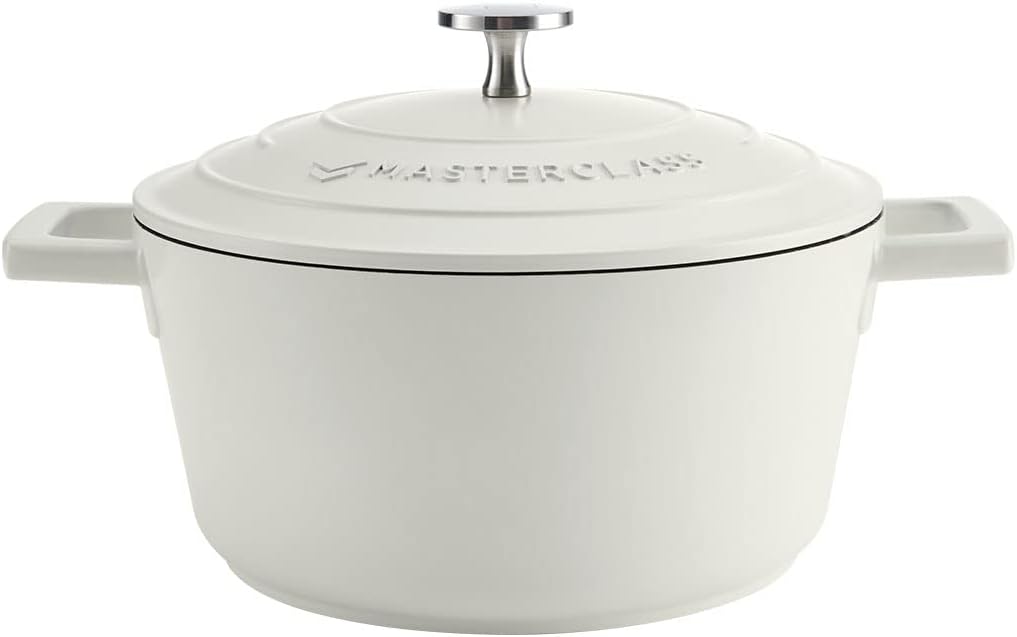 MasterClass Small Casserole Dish with Lid 2.5L/20 cm, Lightweight Cast Aluminium, Induction Hob and Oven Safe, Cream