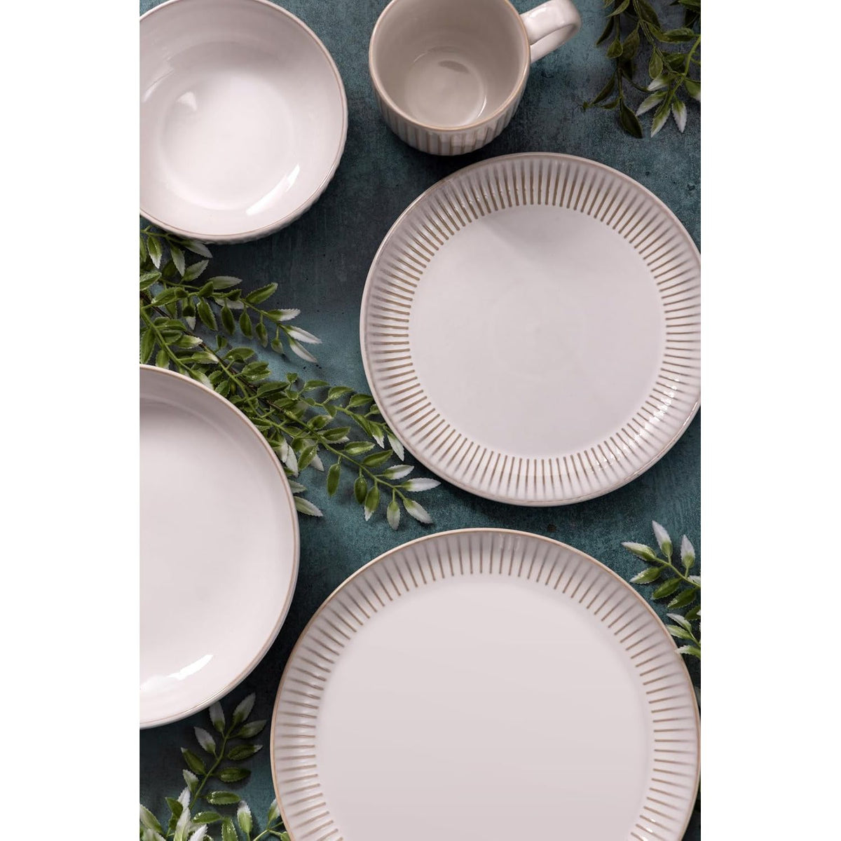Mason Cash Reactive Ridge White 12 Piece Dinner Set