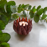 Flower Shaped Tealight Holder in pink, a charming flower tealight holder adding elegance to your decor.