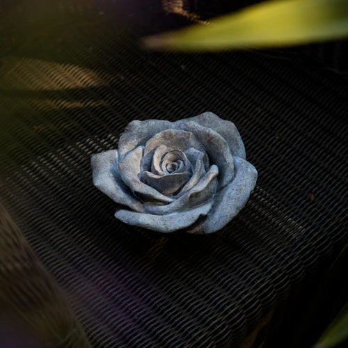 17.5Cm Large Stone Decorative Flower Resin Rose Ornament for Home Décor - Home Deco London