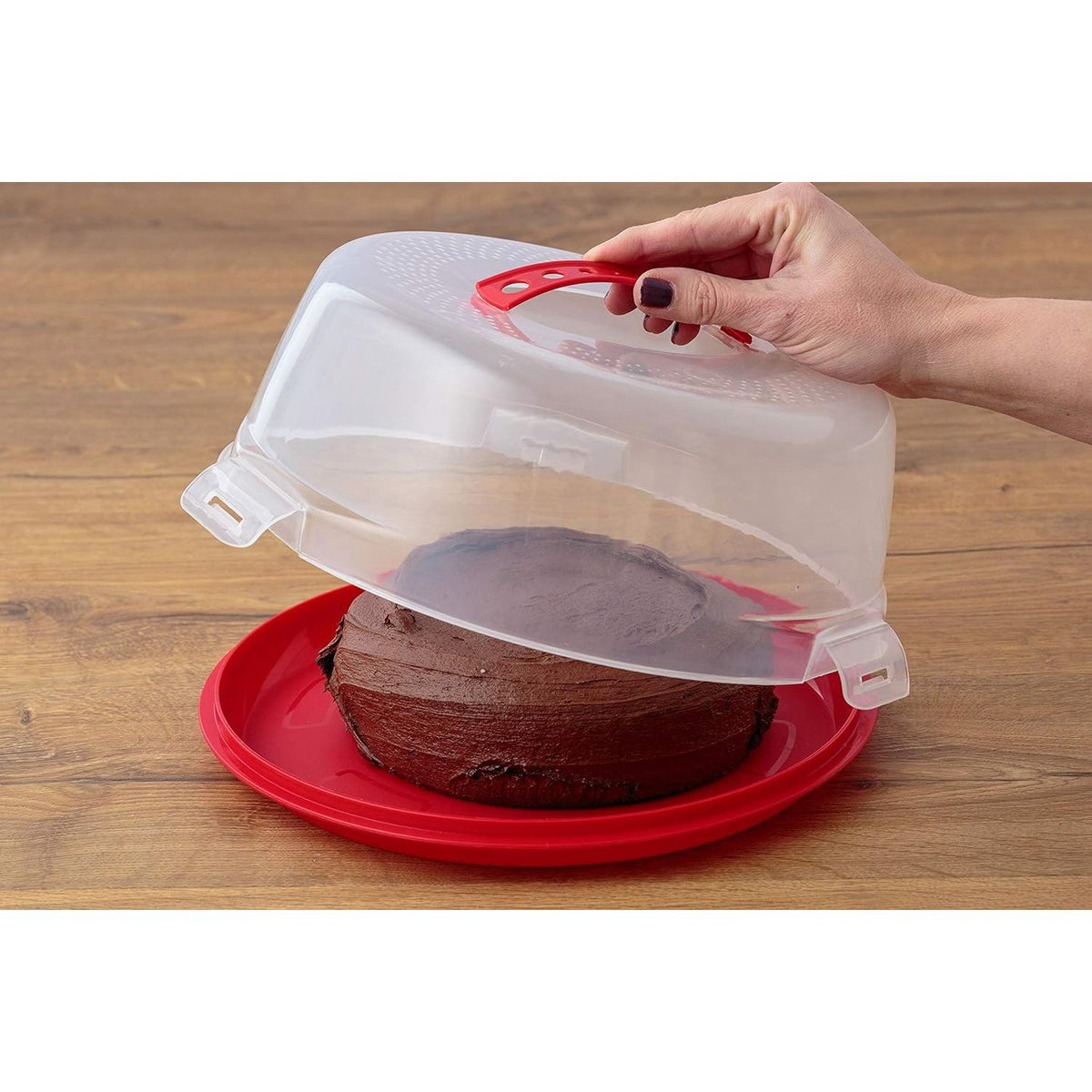 Top view of Mason Cash Round Cake Caddy showcasing the clear lid, an ideal cake storage container for easy visibility of your cake.