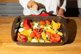 Pyrex asimetriA Rectangular metal oven dish with slicone handle 30x24