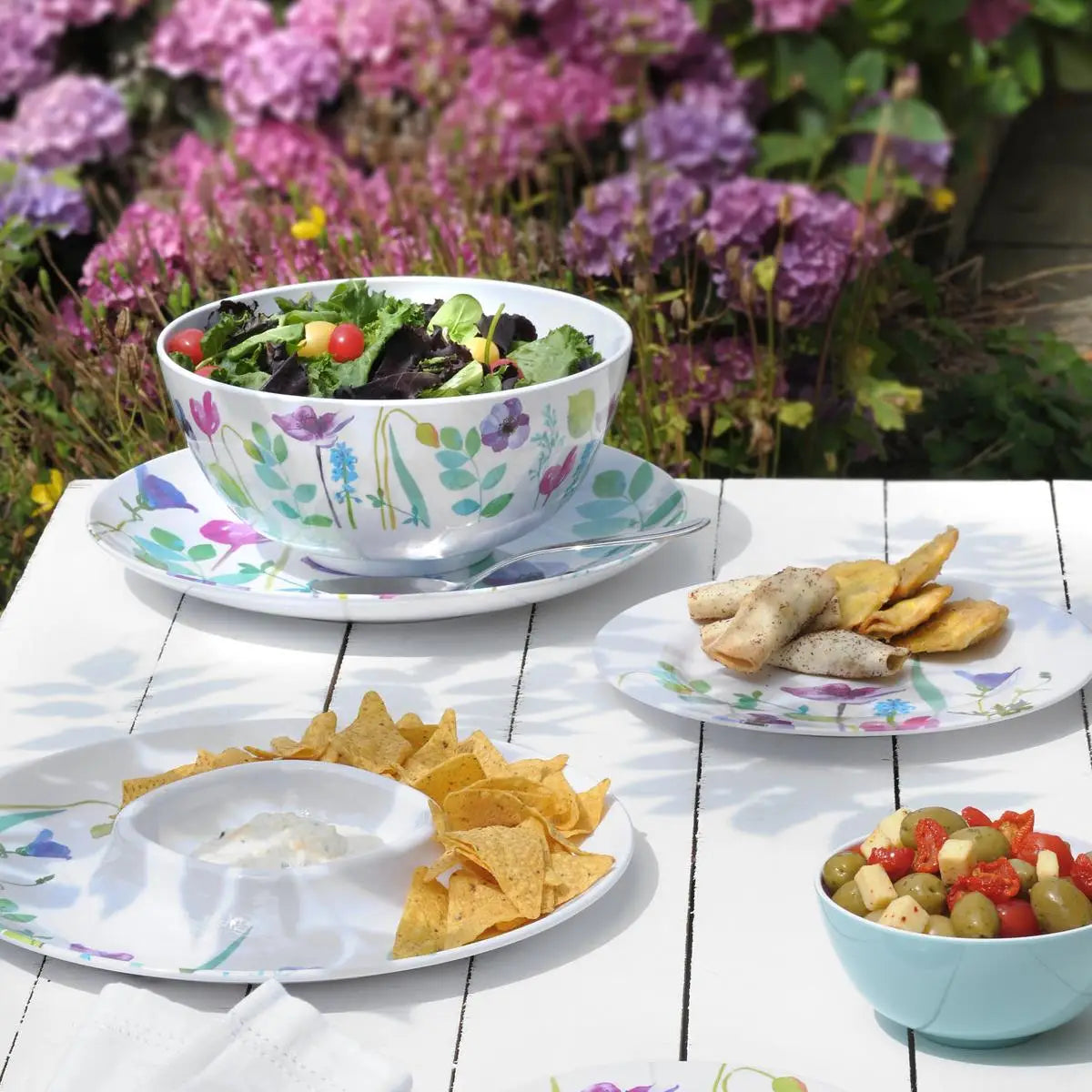 Elegant Portmeirion Water Garden porcelain side plate with watercolour flowers, making them delightful floral side plates for toast, snacks, or sides.