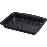 Close-up view of Pyrex Glide Metal Roaster 34x24cm, showcasing the PFAS-free non-stick coating.