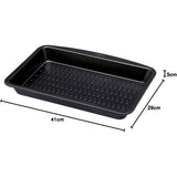 A close-up of the Pyrex Glide Metal Roaster 38x24cm showcasing its durable design as a non-stick metal roaster.