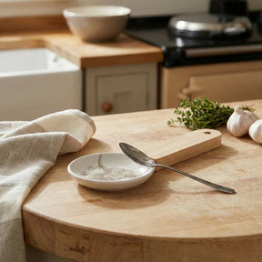 Highland Cow Ceramic Spoon Rest with Wooden Handle - Home Deco London