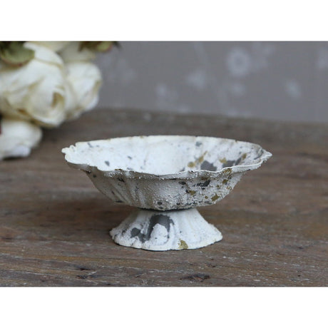 Chic Antique Decorative Metal Bowl on Foot - Small Shabby Chic Bowl in Antique White, 10cm Diameter - Home Deco London
