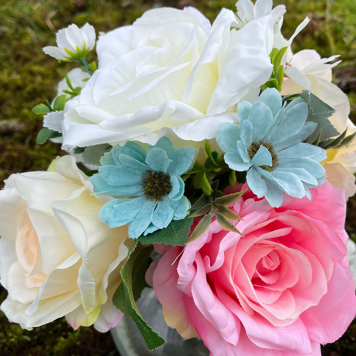 Jill Artificial Flowers For Home: Cream Peach Roses & Blue Daisies in Glass Vase 21x19x26cm - Home Deco London