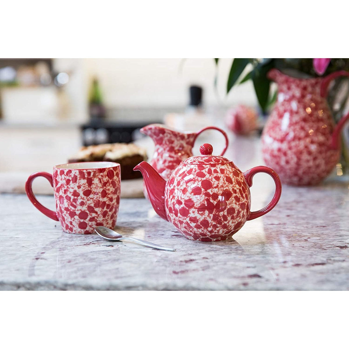 Medium Red Stoneware Water Jug by London Pottery - 575 ml Capacity, Spill-Resistant Design - Home Deco London