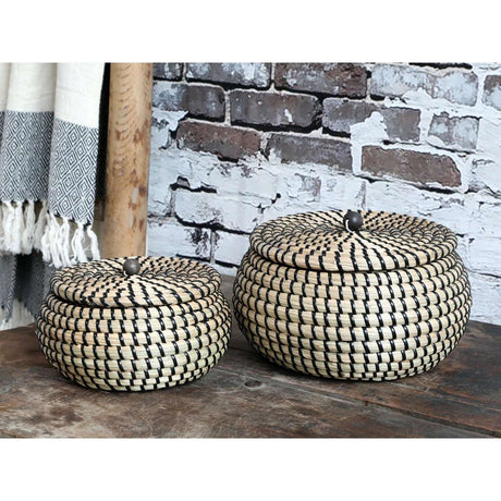 Set of 2 Seagrass Storage Baskets with Lids - Natural Home Organization Essentials - Home Deco London